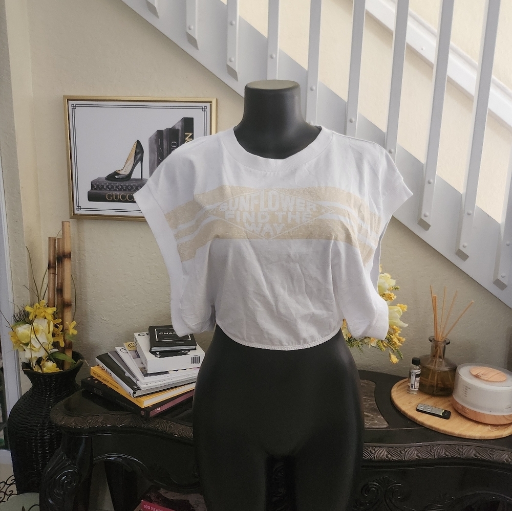 Zara crop top size S NEW